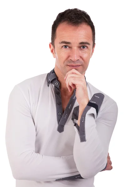 Porträt eines gutaussehenden Mannes mittleren Alters, der auf weißem Hintergrund denkt. Studioaufnahme — Stockfoto