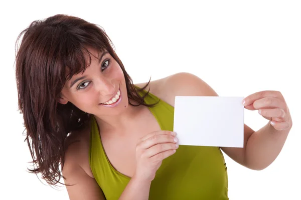 흰색 배경에 고립 손에 빈 비즈니스 카드와 아름 다운 여자 사람. 스튜디오 촬영. — 스톡 사진