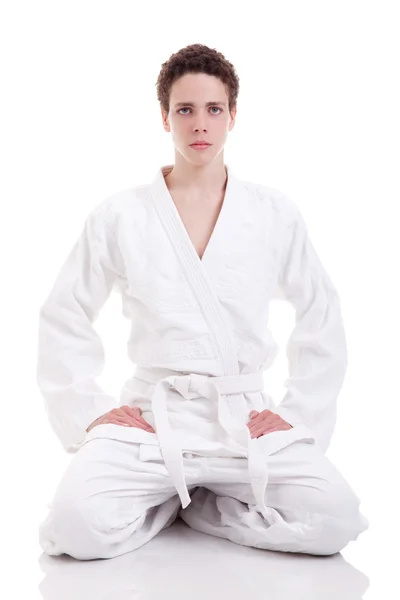 Judoist karate man op witte achtergrond, studio opname — Stockfoto