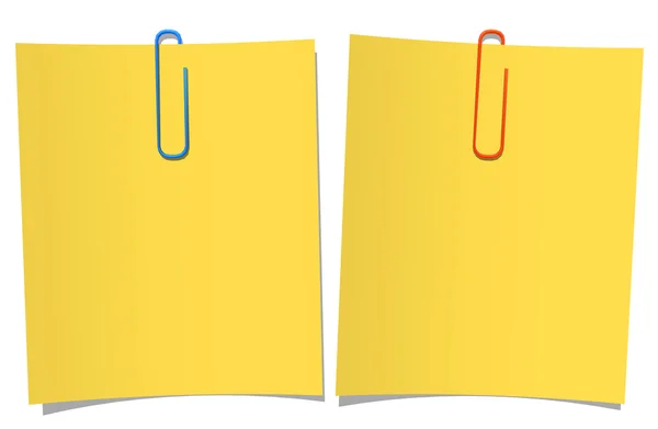 Żółty papier przypięte na białym tle — Zdjęcie stockowe
