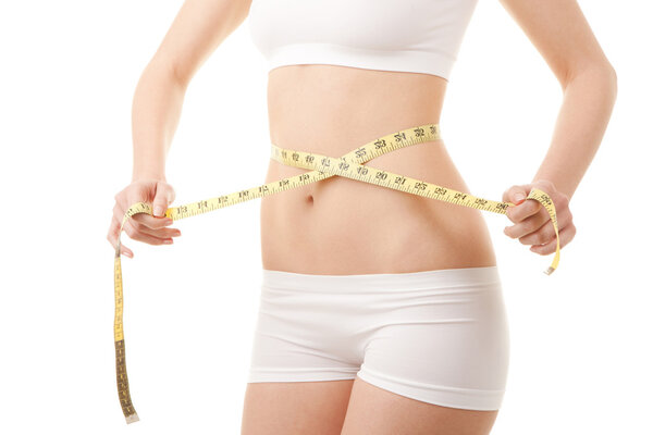 Атлетичная женщина с лентой
