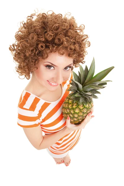 好玩的菠萝在白色背景上的女人 — 图库照片