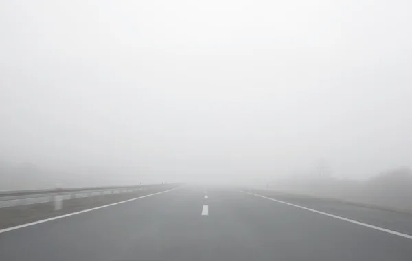 Passeio de nevoeiro — Fotografia de Stock