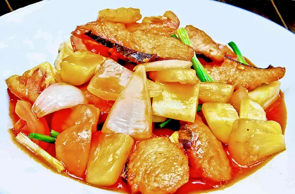 O peixe frito com doce e azedo — Fotografia de Stock