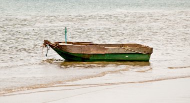 eski ahşap tekne Denizi