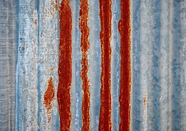 Metalul ondulat Rusty — Fotografie, imagine de stoc