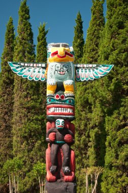 The Totem Pole clipart