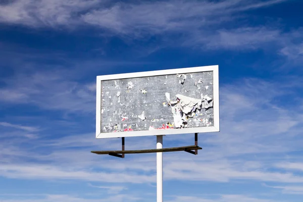 Leeg reclamebord teken met oude vuile grunge textuur — Stockfoto