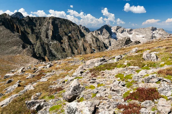 Bergslandskap i colorado klippiga bergen — Stockfoto