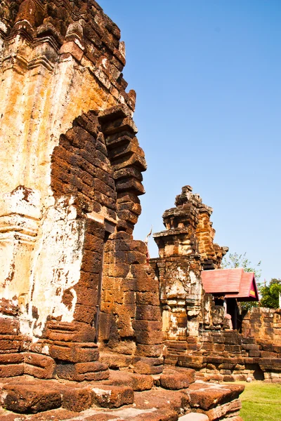 Thaise tempel is zeer oud. — Stockfoto