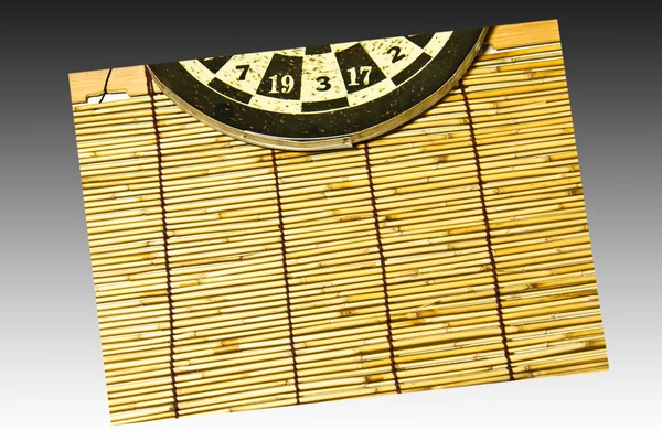 Darts on a Bamboo wall — Stock Photo, Image