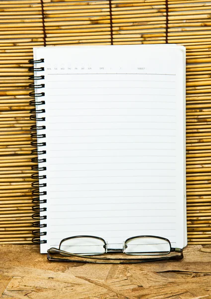 Papel de cuaderno blanco . — Foto de Stock