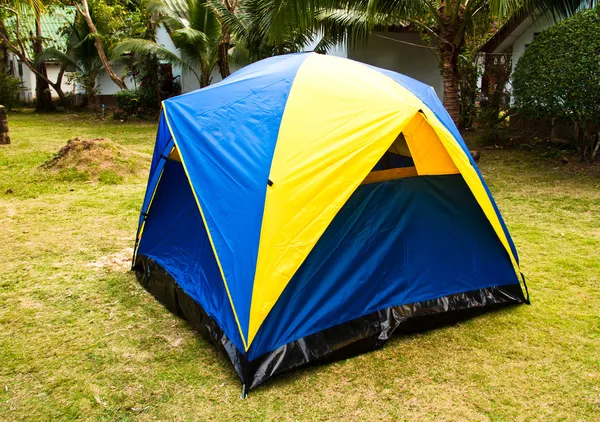 Холст палатки. — стоковое фото