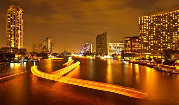 Μπανγκόκ, πρωτεύουσα πόλη της Ταϊλάνδης τη νύχτα — Φωτογραφία Αρχείου