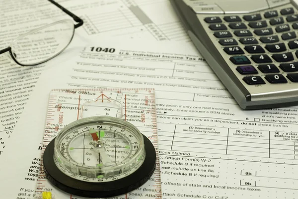 Compass, tax time — Stock Photo, Image
