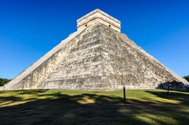 Chichen Itza Mexico clipart