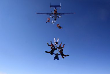 skydivers çıkış uçak grubu