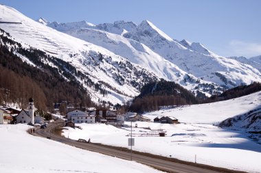 tirol içinde küçük köy ve ski resort