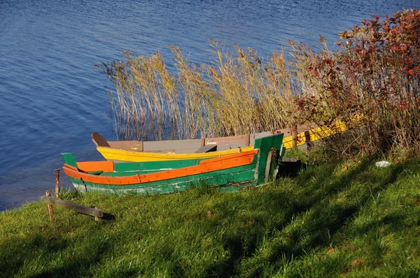 Старые деревянные лодки — стоковое фото