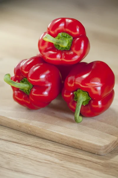 Čerstvé červené papriky — Stock fotografie