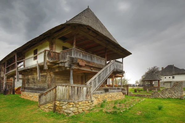 Gorj arkitekturen i Rumänien — Stockfoto
