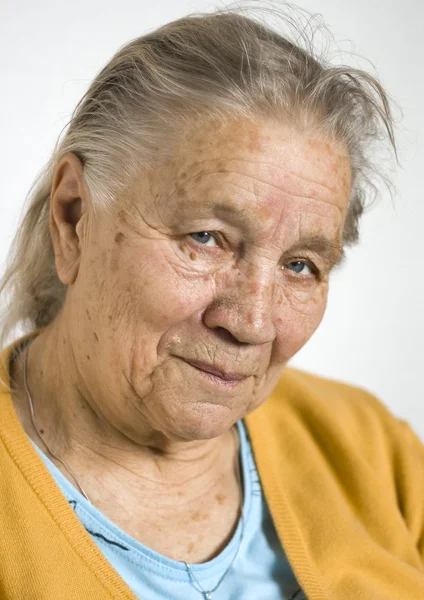 Felice ritratto della donna anziana — Foto Stock