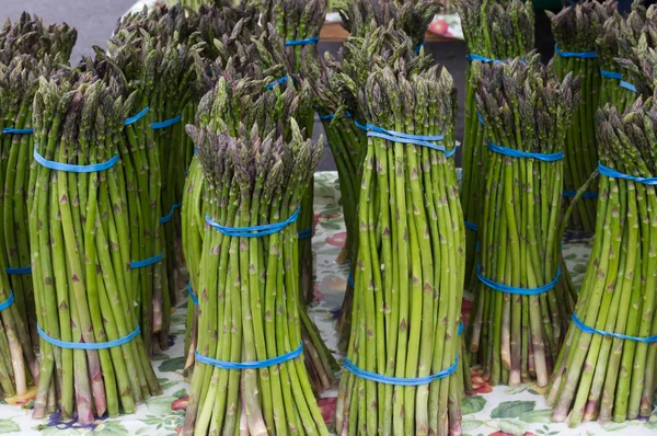 Asparagus on display — Stock Photo, Image