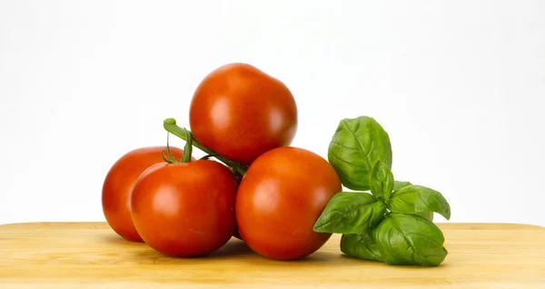 토마토와 바 질 — 스톡 사진