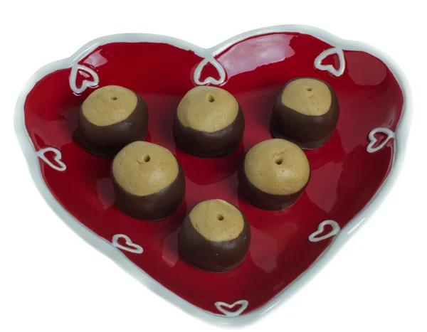 Płyta masło orzechowe ciasteczka w kształcie serca — Zdjęcie stockowe
