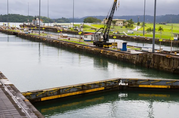 Gatun lock pool Panama Canal — Stock Photo, Image