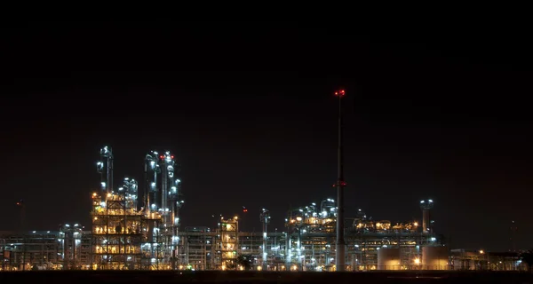 stock image Night scene of chemical plant