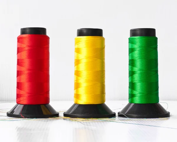 Разноцветный шитья — стоковое фото