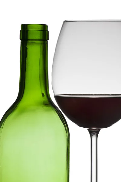 Copas de vino y botella — Foto de Stock
