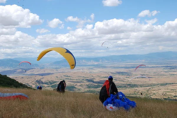 Weergave van de paragliders — Stockfoto