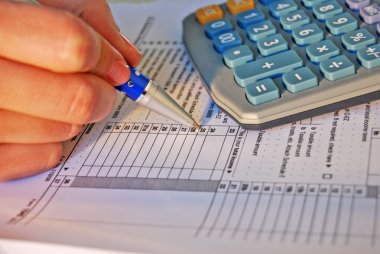 Income tax calculation clipart