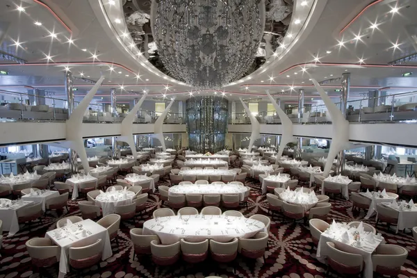 Sala de jantar do navio de cruzeiro — Fotografia de Stock