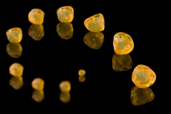 Fogo Opal seixos — Fotografia de Stock