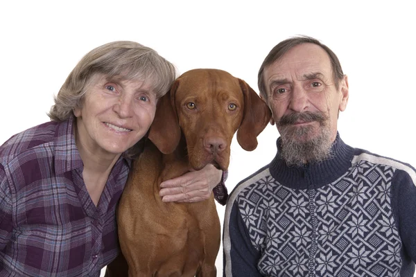 Nyugdíjas pár-val a kutya — Stock Fotó
