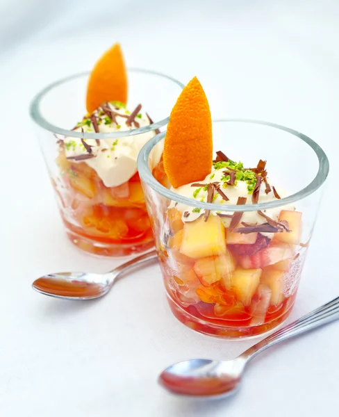 Frukt dessert Royaltyfria Stockbilder