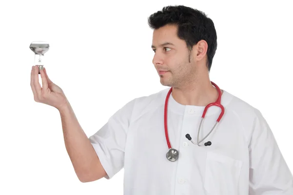 젊은 의사는 손에 전구 — 스톡 사진