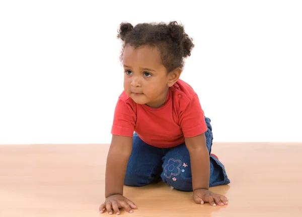 Schattig Afrikaanse baby crawl — Stockfoto