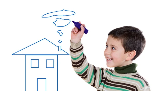 Adorable garçon dessinant une maison — Photo