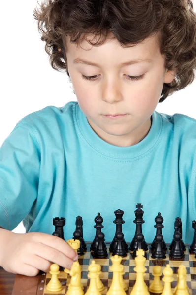Ragazzo che gioca a scacchi — Foto Stock
