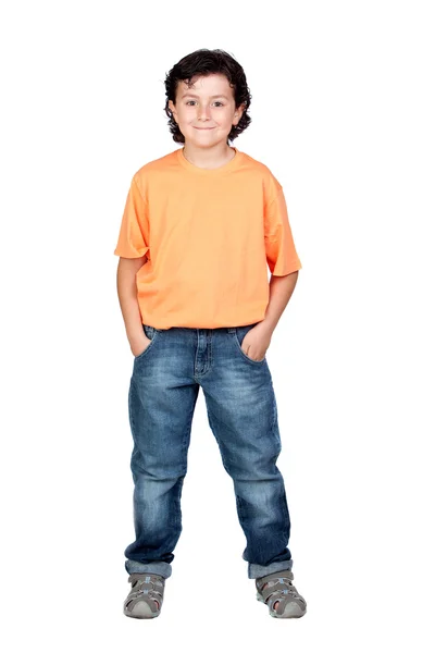 Смешной ребенок в оранжевой футболке — стоковое фото