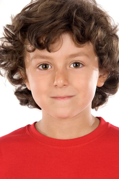 Портрет красивого мальчика в красной рубашке — стоковое фото