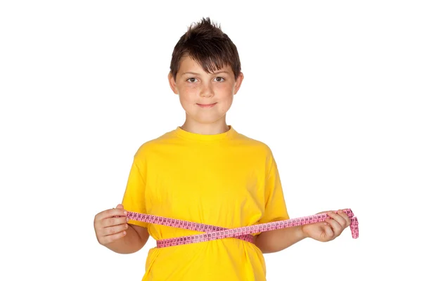 Niño divertido con camiseta amarilla con cinta métrica —  Fotos de Stock