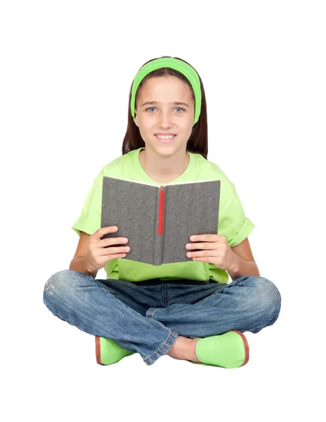 Aranyos kislány, egy könyvet olvas — Stock Fotó