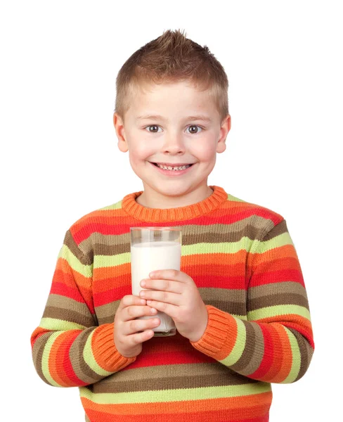 Criança bonita com copo de leite — Fotografia de Stock