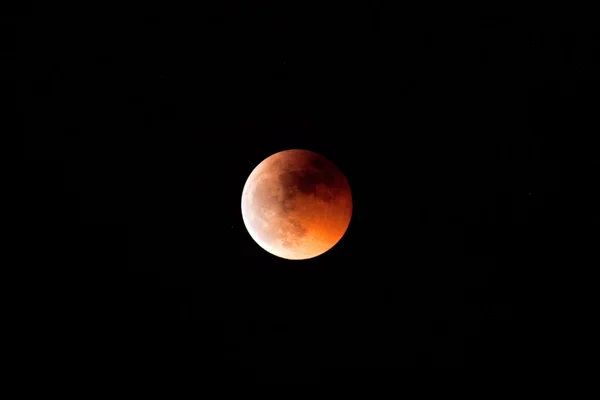 Vacker röd måne — Stockfoto