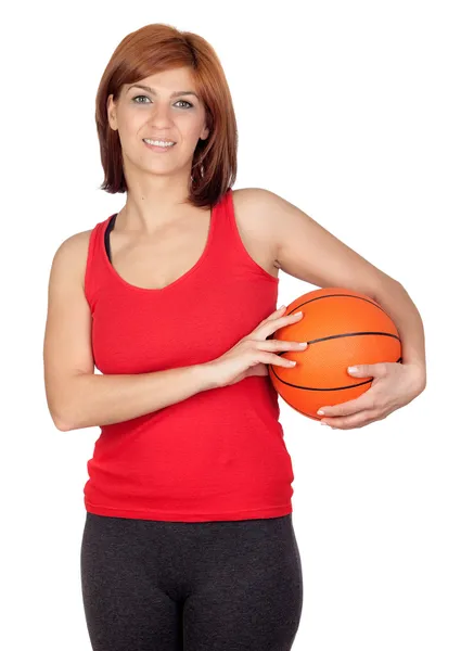 美丽的红发女孩用篮球 — 图库照片